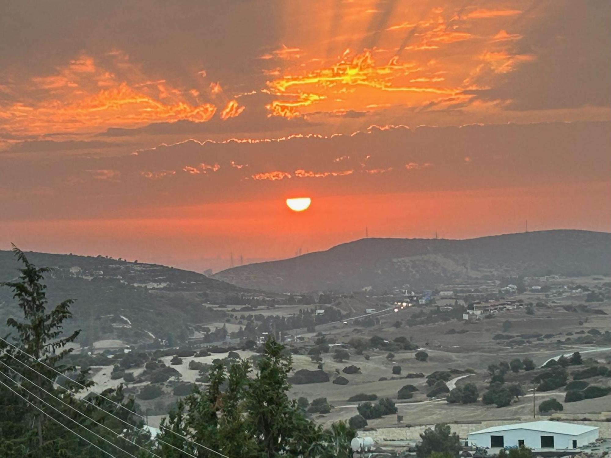 Endless Sunset Villa Pentakomo Екстериор снимка
